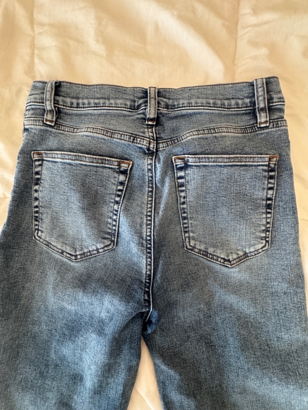 FRAME Le Sleek Straight Jeans Rawley Raw Fray Hem Medium Wash Size 28 - Picture 6 of 10